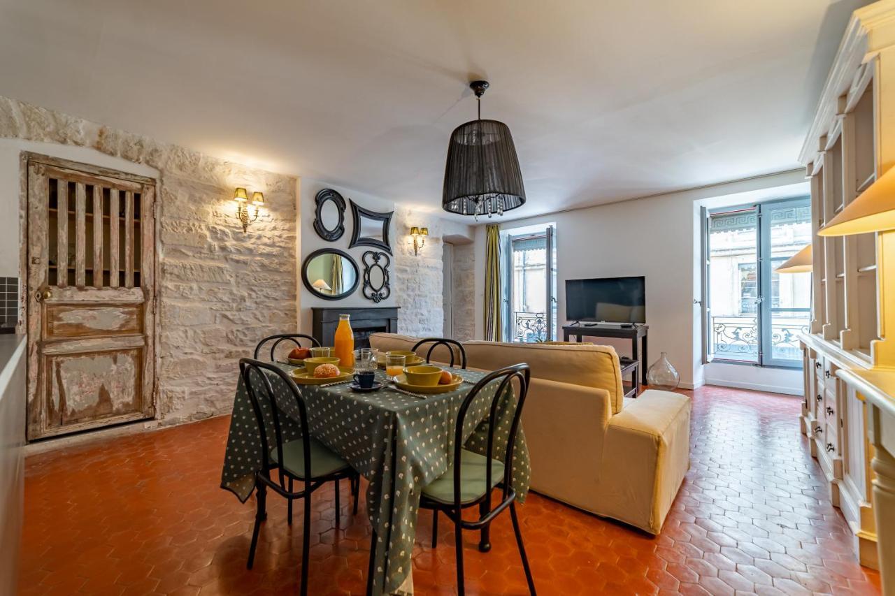 L'Envoutement Provencal Au Coeur De L'Ecusson - Une Nuit A Nîmes Exterior photo
